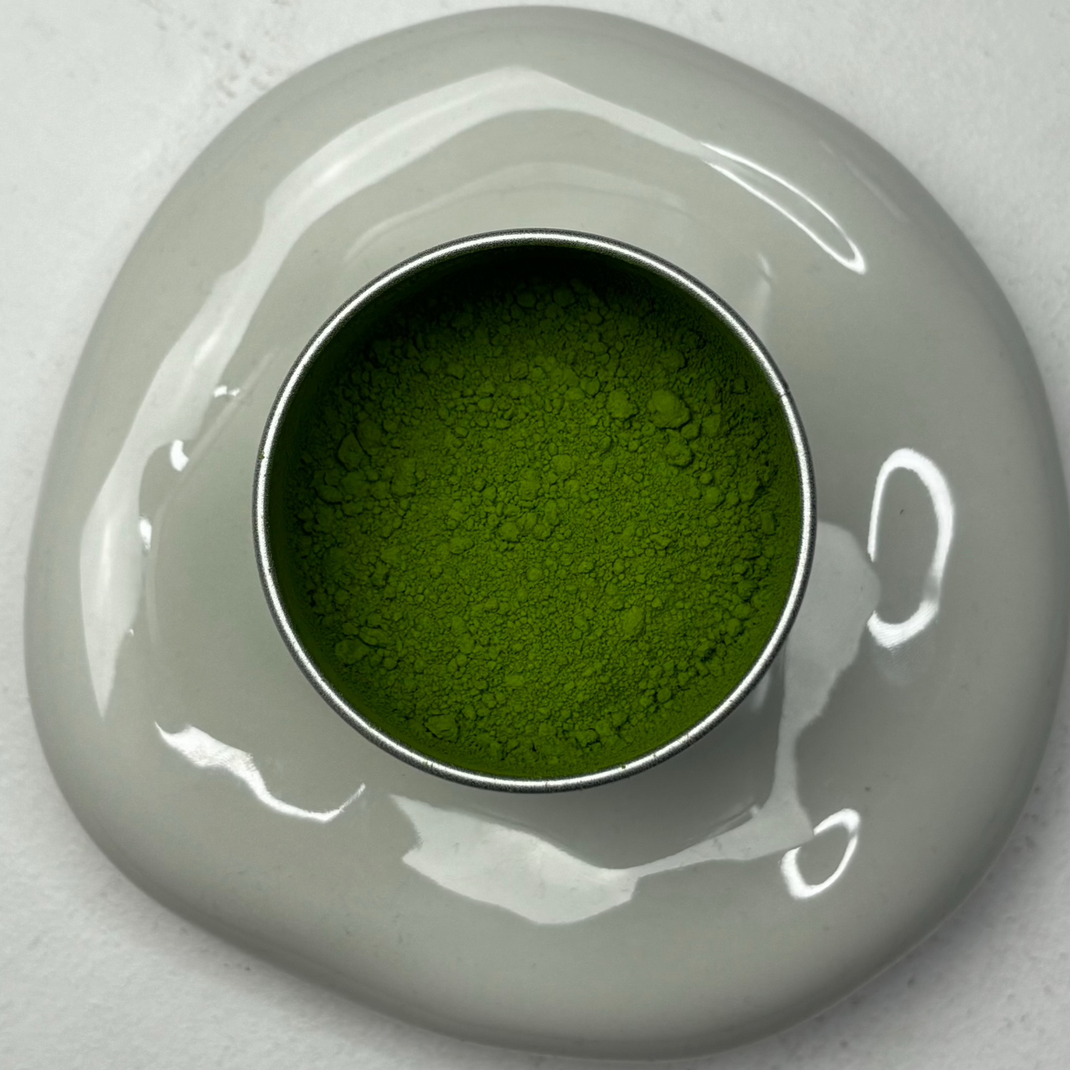 Aisuru ceremonial grade matcha in een 50G blikje