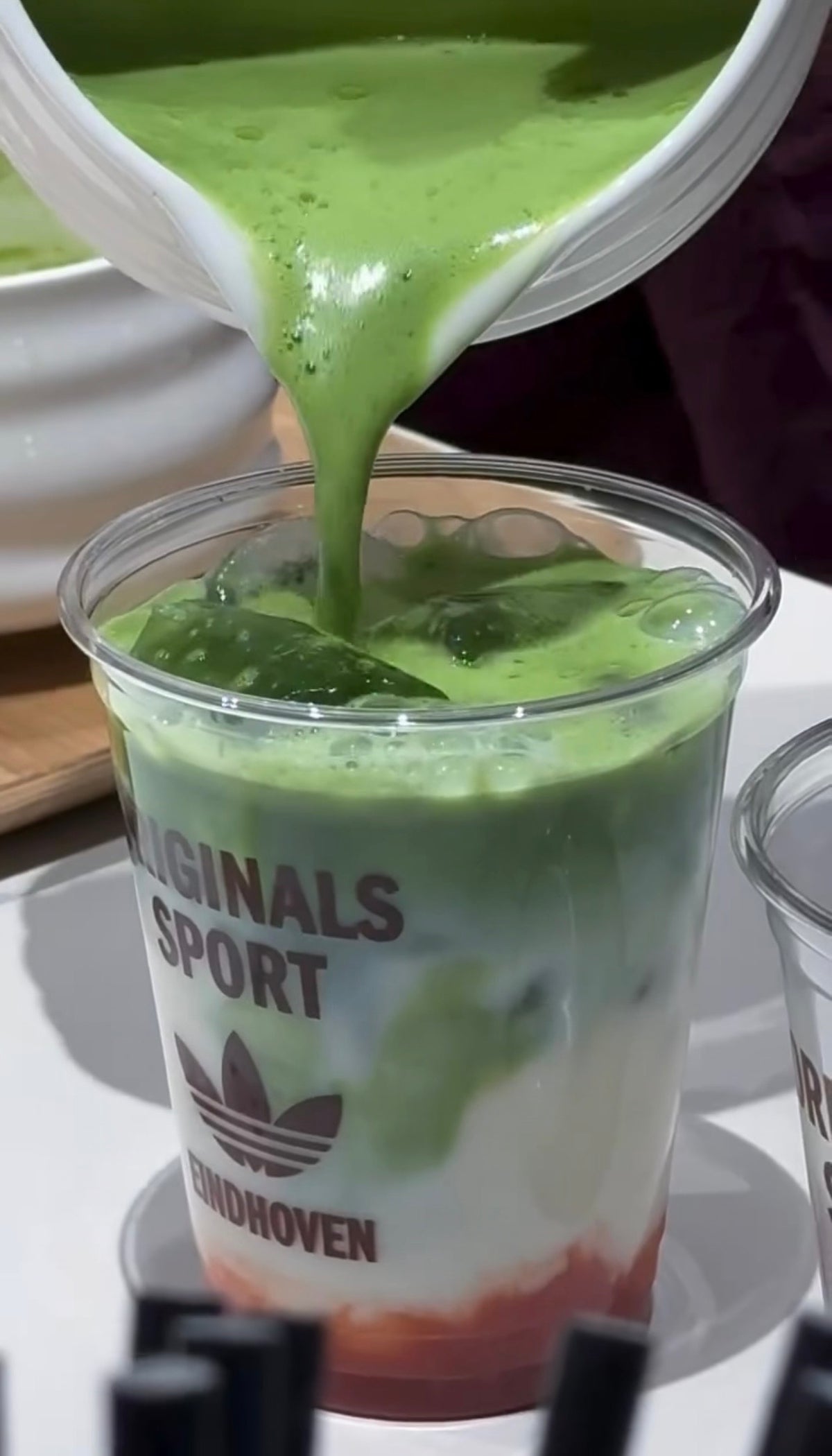 Video laden: Aisuru Adidas matcha bar event